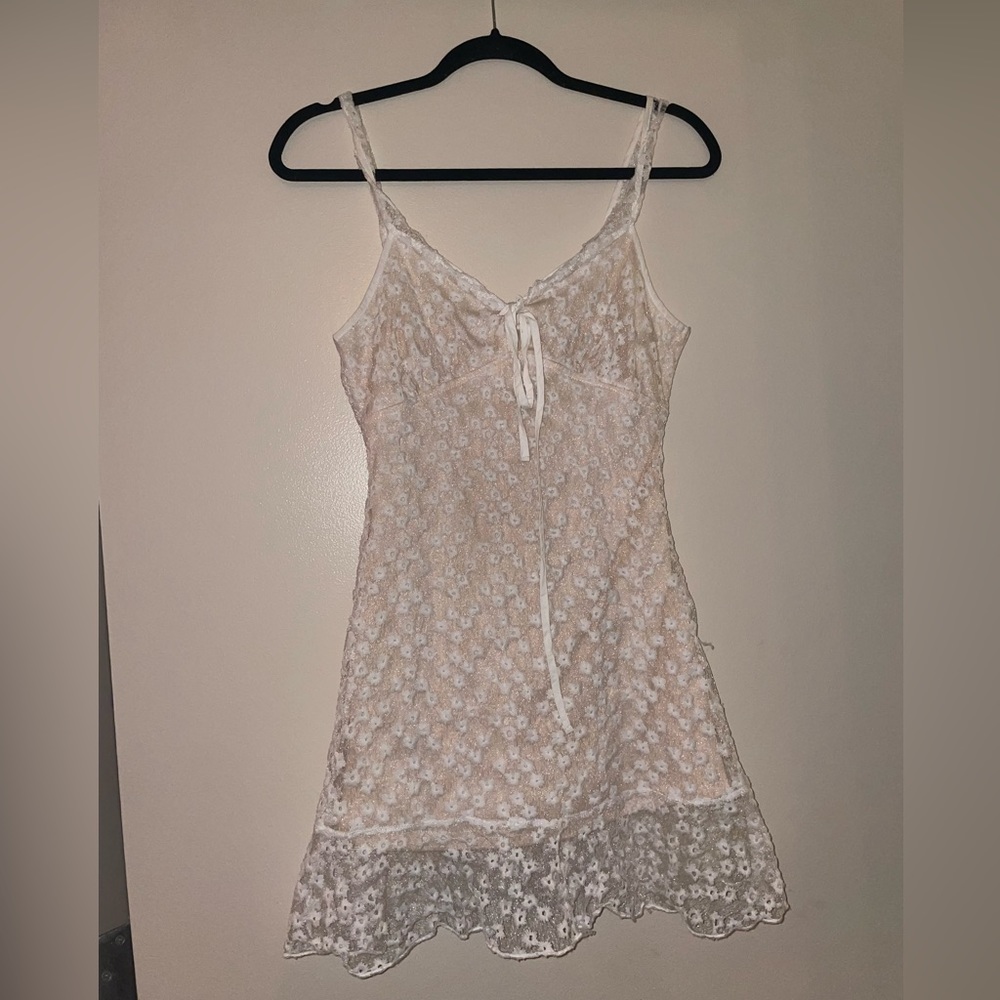 SOLD- Cream Organza Flower Embroidered Mini Sundress in Size XS